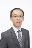 代表の宇賀神です。
