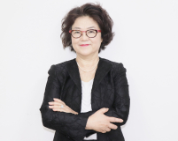 代表　青木 幸江
