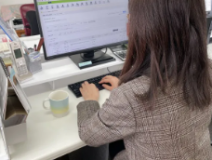 わからないことがあれば、所長と先輩社労士が丁寧に教えます！