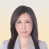 代表の小田切朋子です