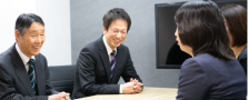 社労士助成金担当スタッフ大募集！年休125日、フレックスタイム制／大阪江坂本社