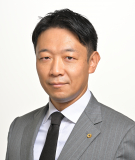 代表の椎野です
