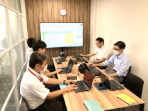 打ち合わせ中の様子