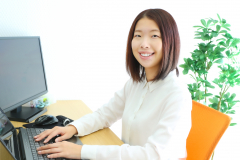 勤務社労士として活躍しています。