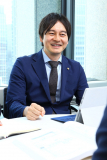 代表の竹内です。