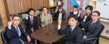 法人化に向けて、社労士業務の職員を募集します。一歩一歩焦らずに一緒に前進していきましょう！