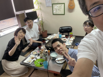 ミィーティングルームにてランチ