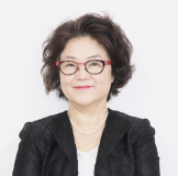 代表の青木 幸江です。