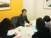 法律改正や助成金申請の勉強会を毎月開催しています