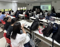phenikaa university（ベトナム）の年1回の訪問授業